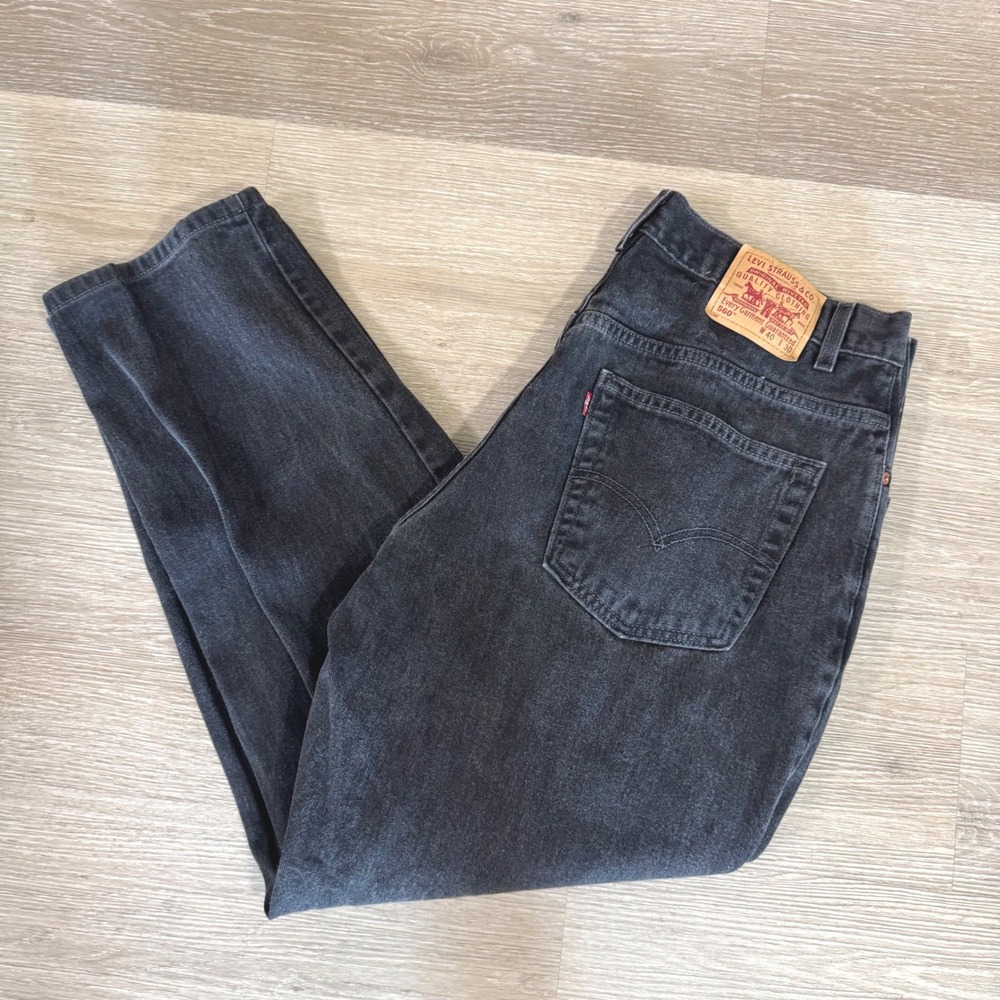 Vintage Y2K Levi's 560 Loose Fit Tapered Leg Jeans Mens 38x30 Black Denim